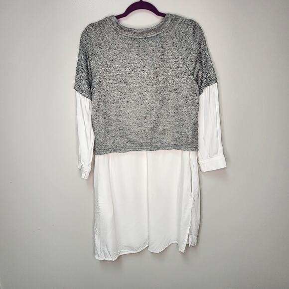 Violet White button down Shirt with attached Gray Sweater size Medium - Picture 2 of 5